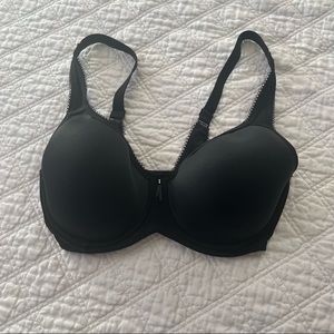 Wacoal underwire tshirt bra 32DD black